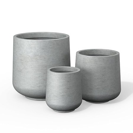 image_2025-11-06_103306260 Concrete Pot - Image 1